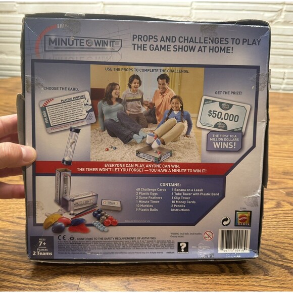Minute To Win It Mattel Family Board Game CBS 2011 - Picture 14 of 14